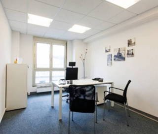 Bureau privé 10 m² 1 poste Location bureau Rue Crucy Nantes 44000 - photo 3
